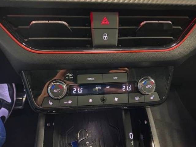 Fahrzeugabbildung SKODA Kamiq 1.5 TSI ACT DSG Monte Carlo+MATRIX+APP++++