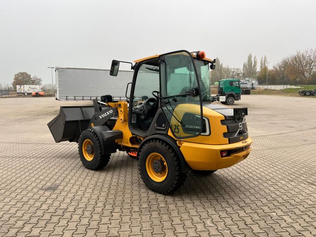 L25 Electric *Auch Miete*Neuzustand