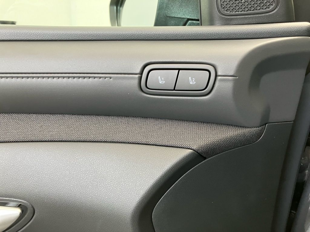 Fahrzeugabbildung Hyundai TUCSON FL (MY27) 1.6 T-GDI (150 PS) 7-DCT 2WD Pr