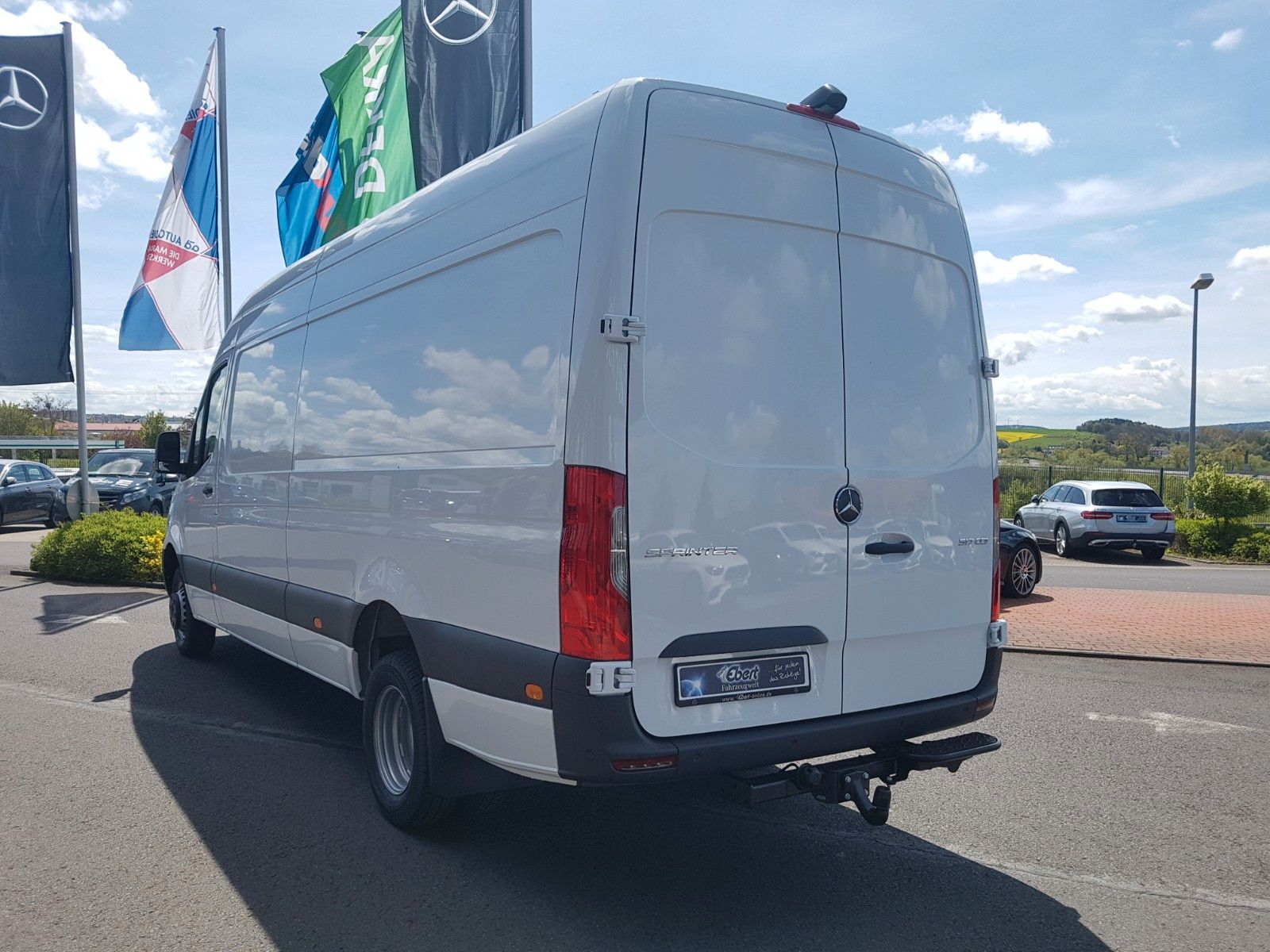 Fahrzeugabbildung Mercedes-Benz Sprinter 517 CDI 4325 9G Klima AHK3,5 Kamera