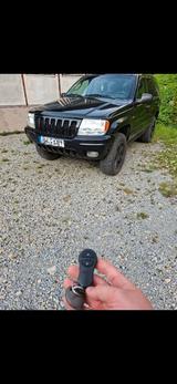 Jeep Cherokee Geländewagen  - gebrauchte Jeep Cherokee aus dem Jahr 2003