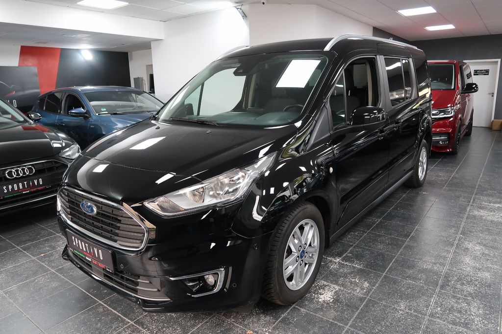 Image of Ford Grand Tourneo