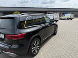 Mercedes-Benz GLB 200 mit 7 Sitzen perfekt für Familien  - : Geländewagen, Familien