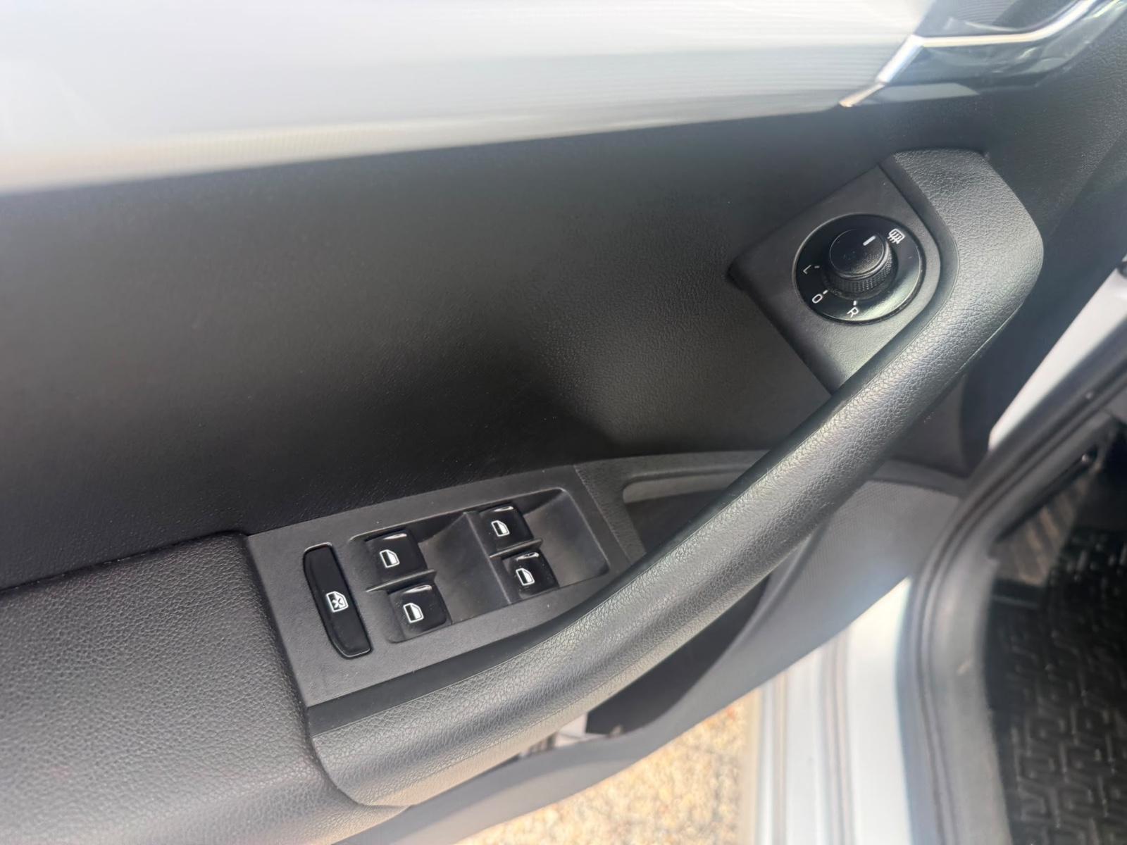 Skoda Octavia 2013 — фото 19