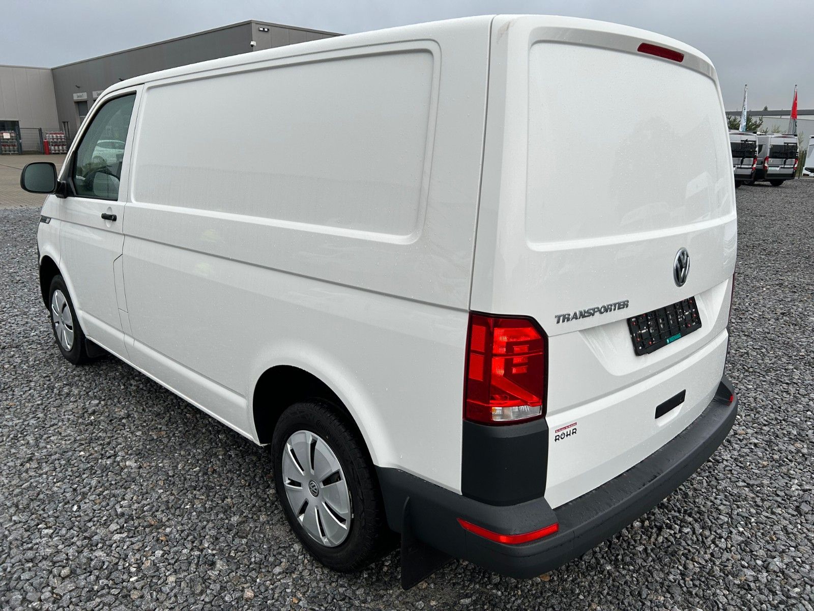Fahrzeugabbildung Volkswagen T6.1 Transporter 2,0 TDI Klima FWD