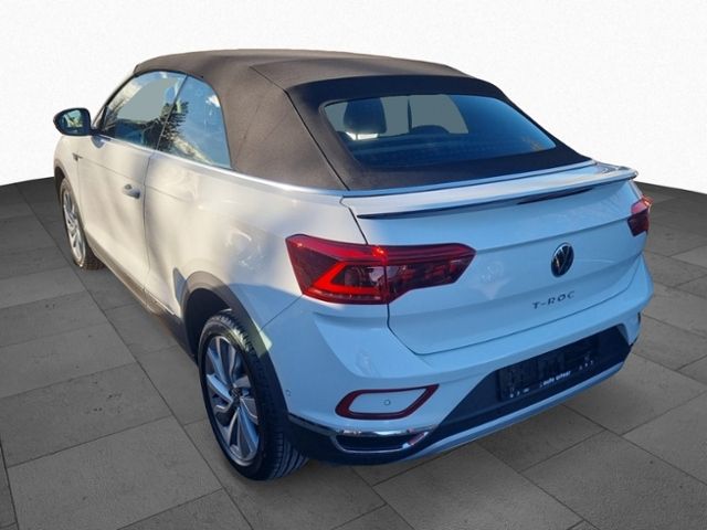 Fahrzeugabbildung Volkswagen T-Roc Cabriolet Move 1,5 TSI KAMERA AHK NAVI MAT