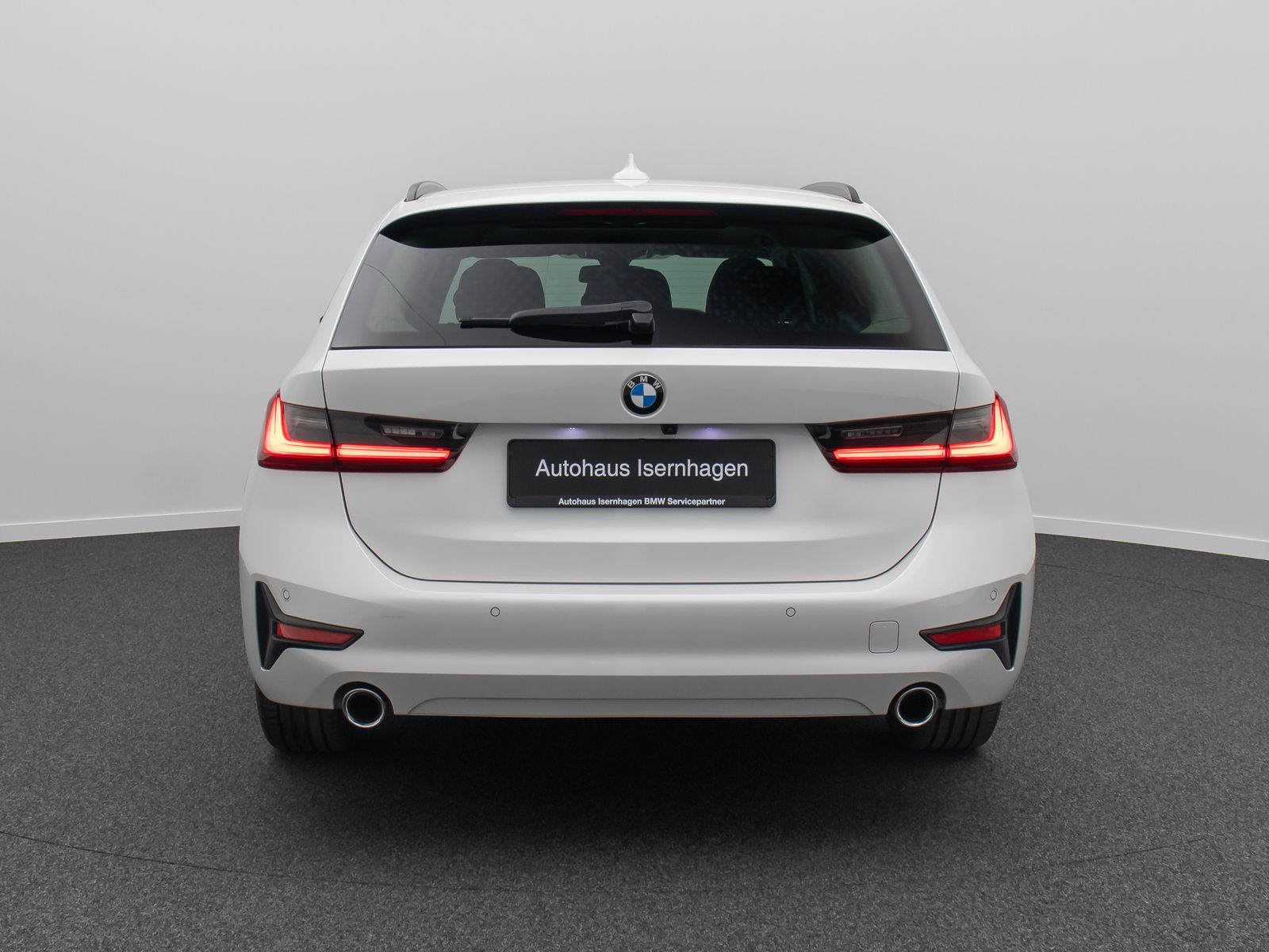 Fahrzeugabbildung BMW 320d DAB Kamera HiFi Memory LED Panorama 18Zoll