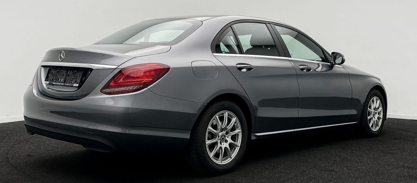Mercedes-Benz C 200 d imagem 3