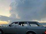 Mercedes-Benz TOPMODELL S123 Mercedes W123 T Modell, 100% Orig - Oldtimer: Mercedes