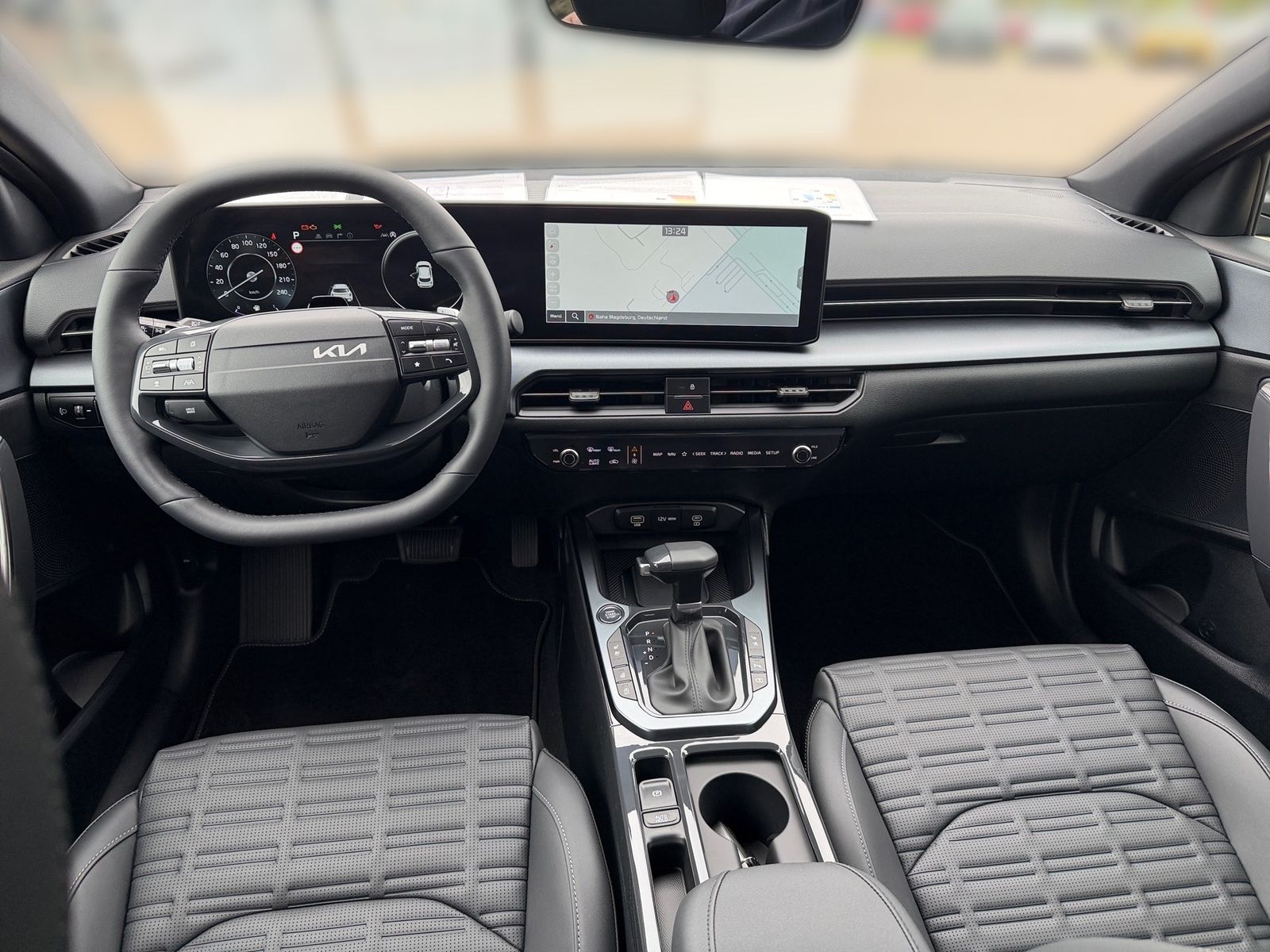 Fahrzeugabbildung Kia XCEED 1.6T 180 DCT SPI SD SITZ ADV Facelift