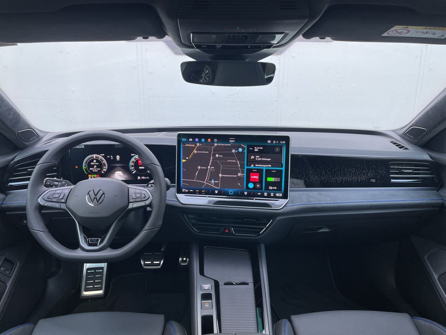 Passat Variant R-Line Signature 1.5 TSI eHybrid