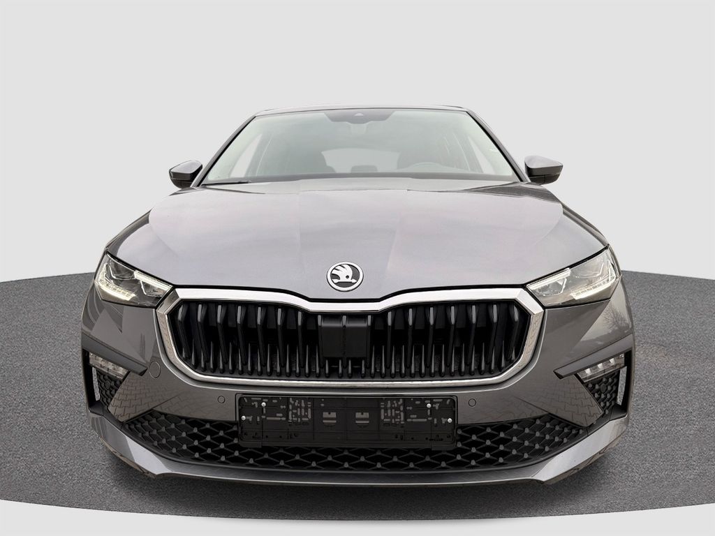 SKODA Scala Top Selection SHZ PDC Rückfahrkamera ALU SKODA Scala Top Selection SHZ PDC Rückfahrkamera ALU