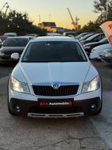 Skoda Octavia Combi Scout 4X4 2,0 TDI - Skoda Octavia aus 2010: Scout