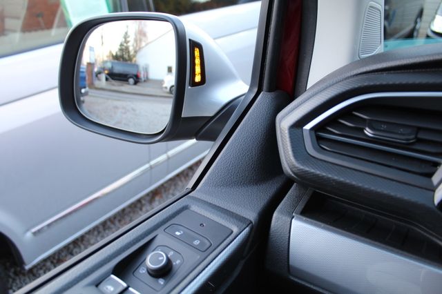 Volkswagen T6.1 Multivan Generation SIX DSG AHK ACC Standhz