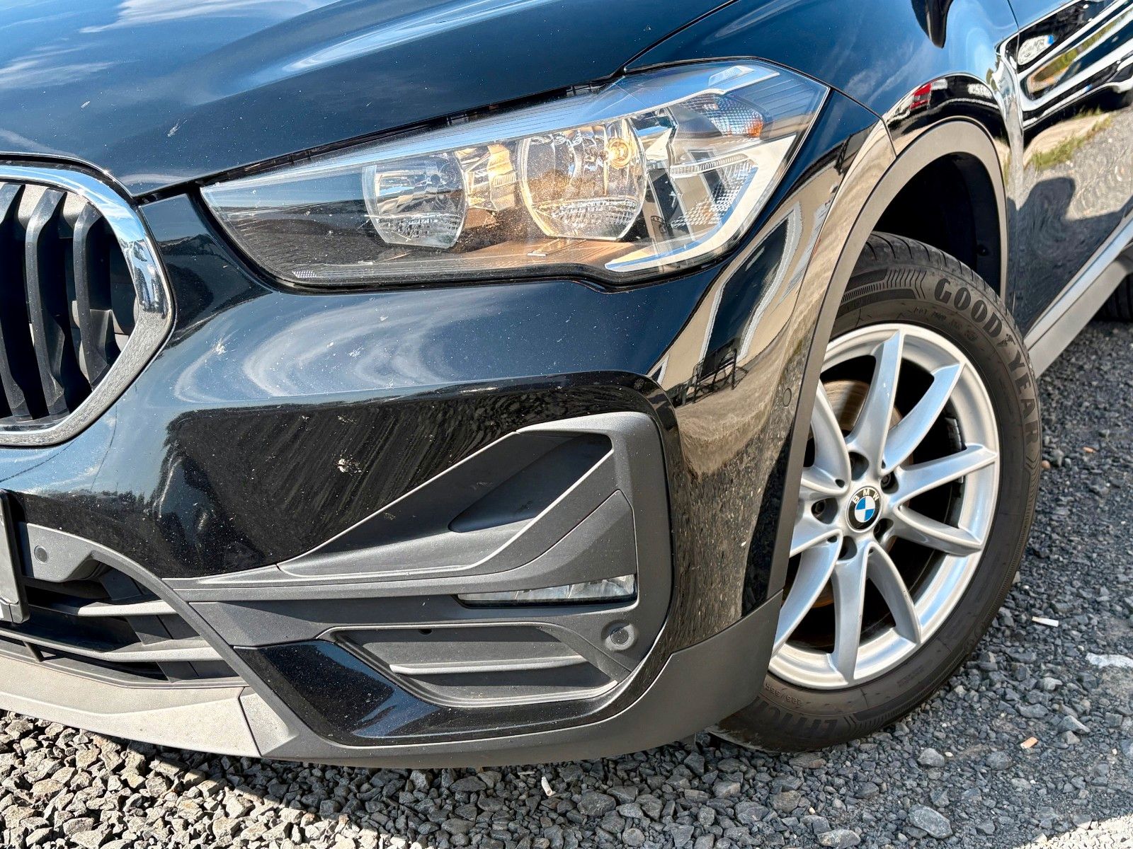 Fahrzeugabbildung BMW X1 sDrive18d Aut. Navi Leder M SPORTLENKRAD 1.HD