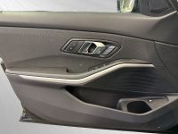 BMW 330 - Vorschau Bild 19