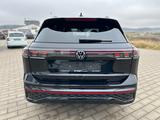Volkswagen Tiguan R-Line+STANDHEIZUNG+AHK+PANO+IQ-LIGHT - Volkswagen Tiguan Tageszulassungen mit Benzin-Antrieb
