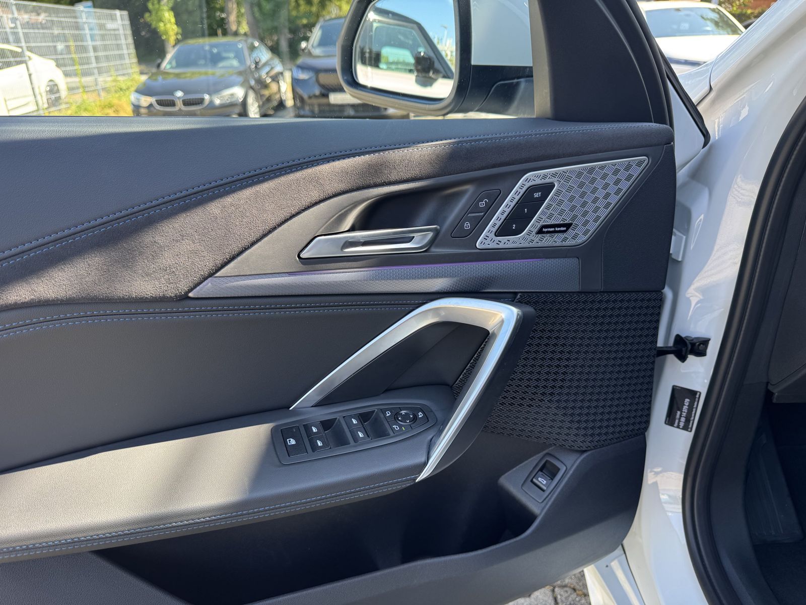 BMW iX2 - Bild 9