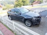 BMW X6 xDrive30d - - graue BMW X6