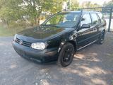 Volkswagen Golf 2.0 Special Variant - Volkswagen aus 2002: Kombi