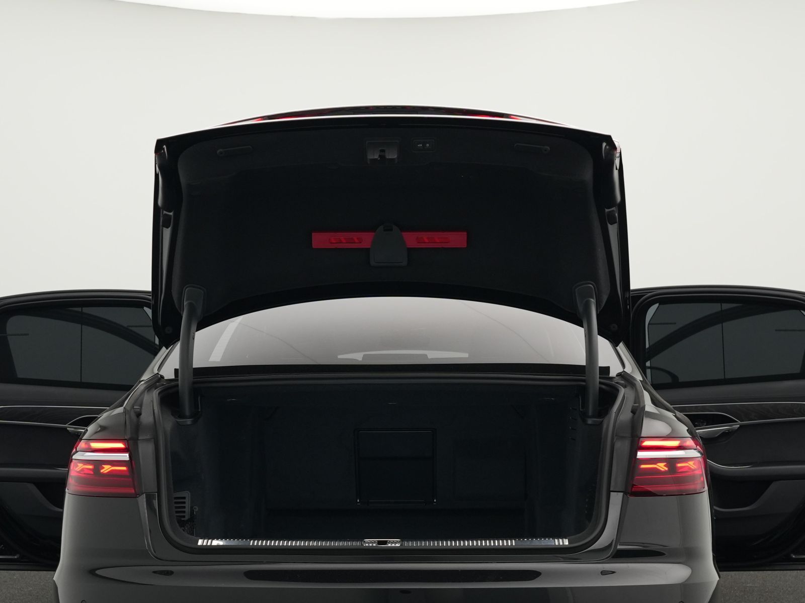 Audi A8 - Bild 16