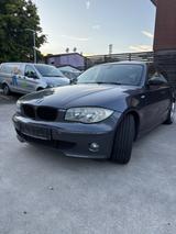 BMW 120d - 8-fach bereift - BMW 120 aus 2006: 120d