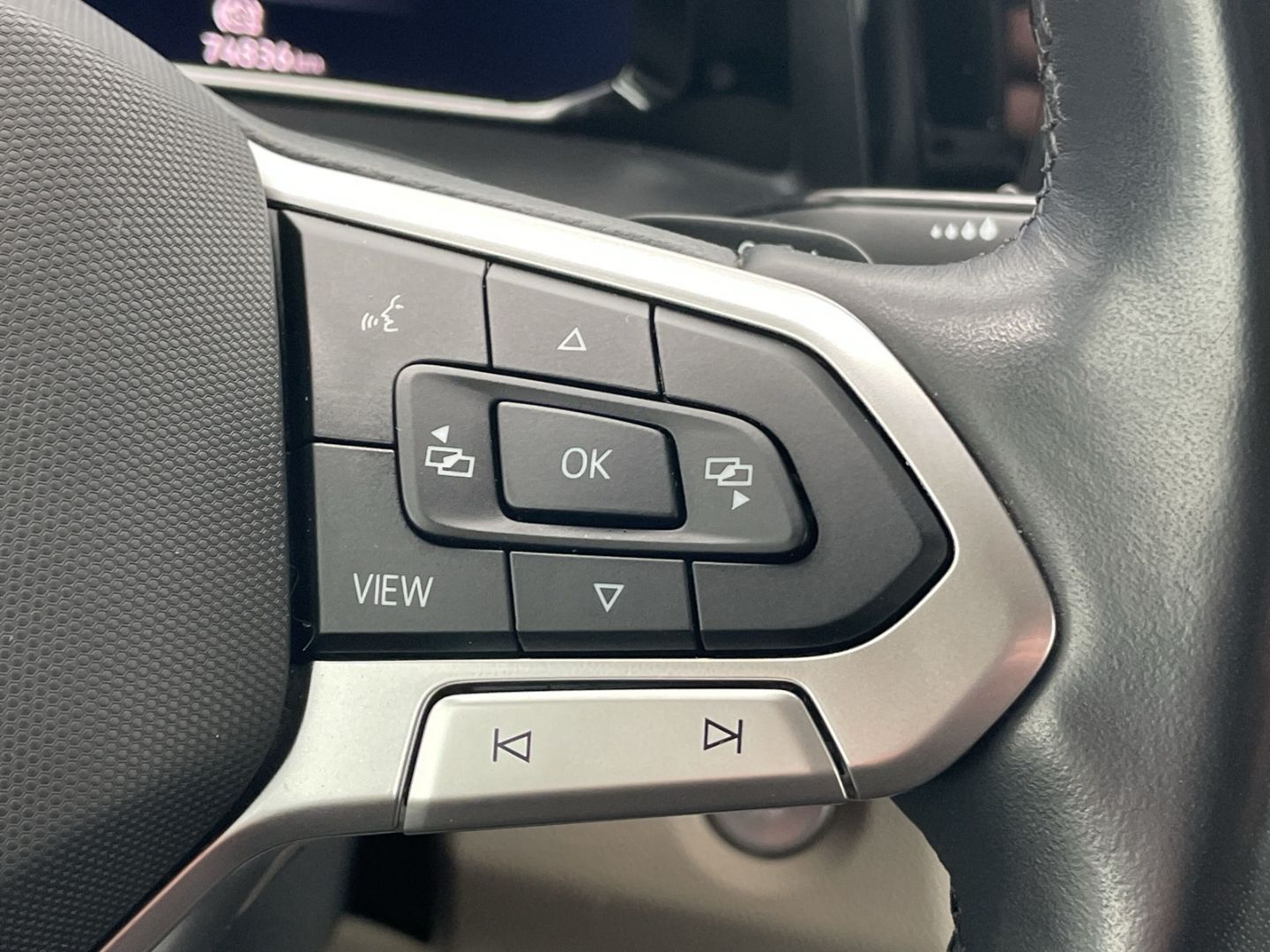 T7 Multivan 1.4 TSI eHybrid AHK/Kamera/LED/App-C