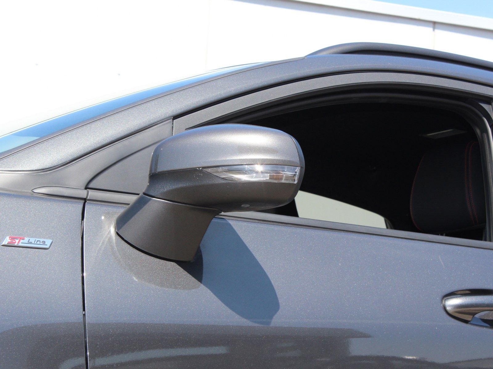 Fahrzeugabbildung Ford Puma ST-Line X 1,0 EcoBoost Mild Hybrid