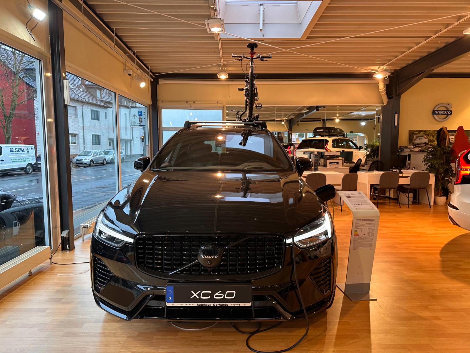 showroom-image-bottom