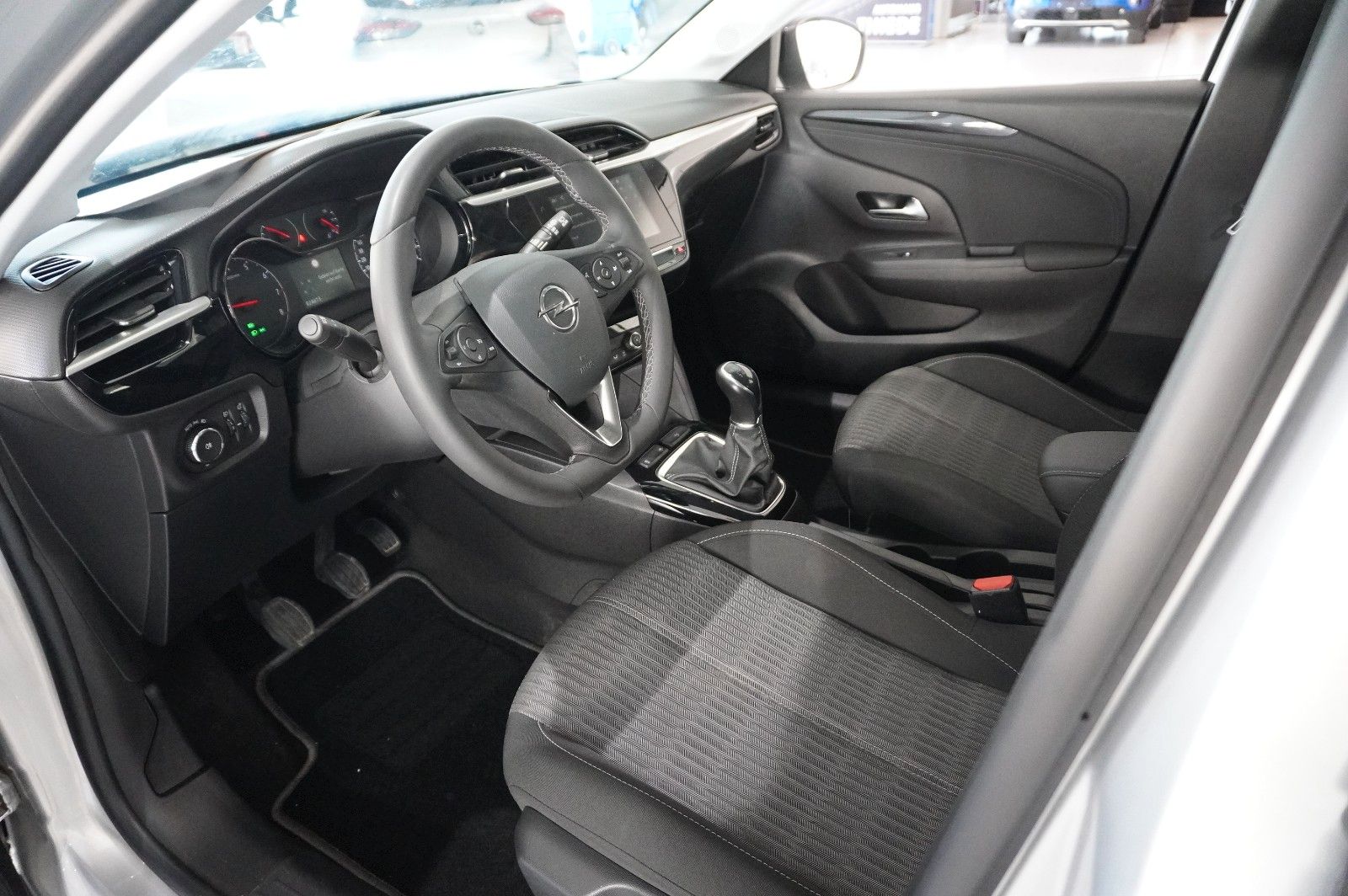 Fahrzeugabbildung Opel Corsa F 1.2 ELEGANCE NAVI/LED/KAMERA/SPORT/DAB+