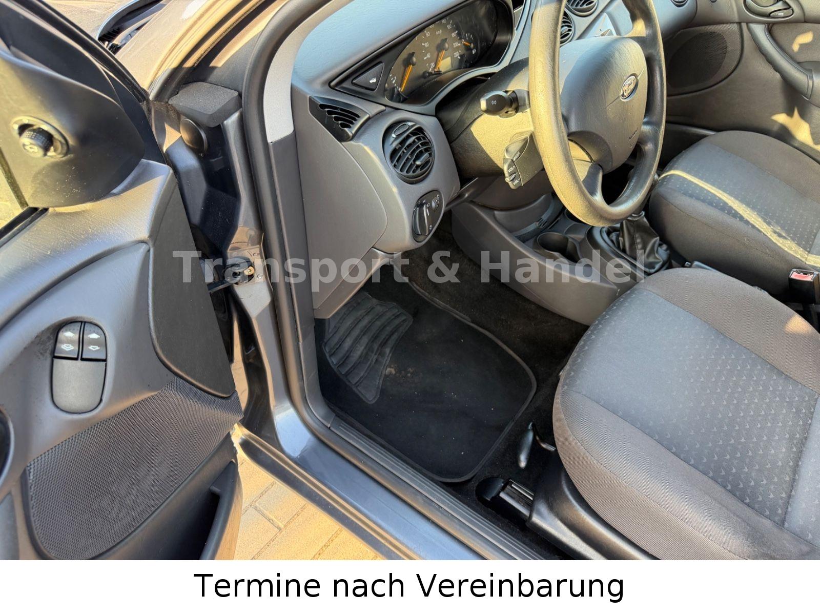 Ford Focus 2004 — photo 7