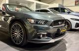 Ford Mustang GT*2HAND*REMUS AGA*CARPLAY*KAMERA*AMBIEN - Ford Mustang mit Benzin-Antrieb: Cabrio, Automatik