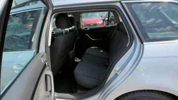 Volkswagen Golf - 8