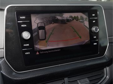 Volkswagen T-Cross R-Line 1.5 TSI AHK PDC MFL Anschluss-GA: