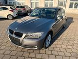 BMW 320 3 Limousine 320i - BMW 320 aus 2010: 320i