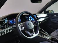 Volkswagen Golf VIII R-Line 1.5eTSI DSG+LED+KAMERA+NAVI+ACC
