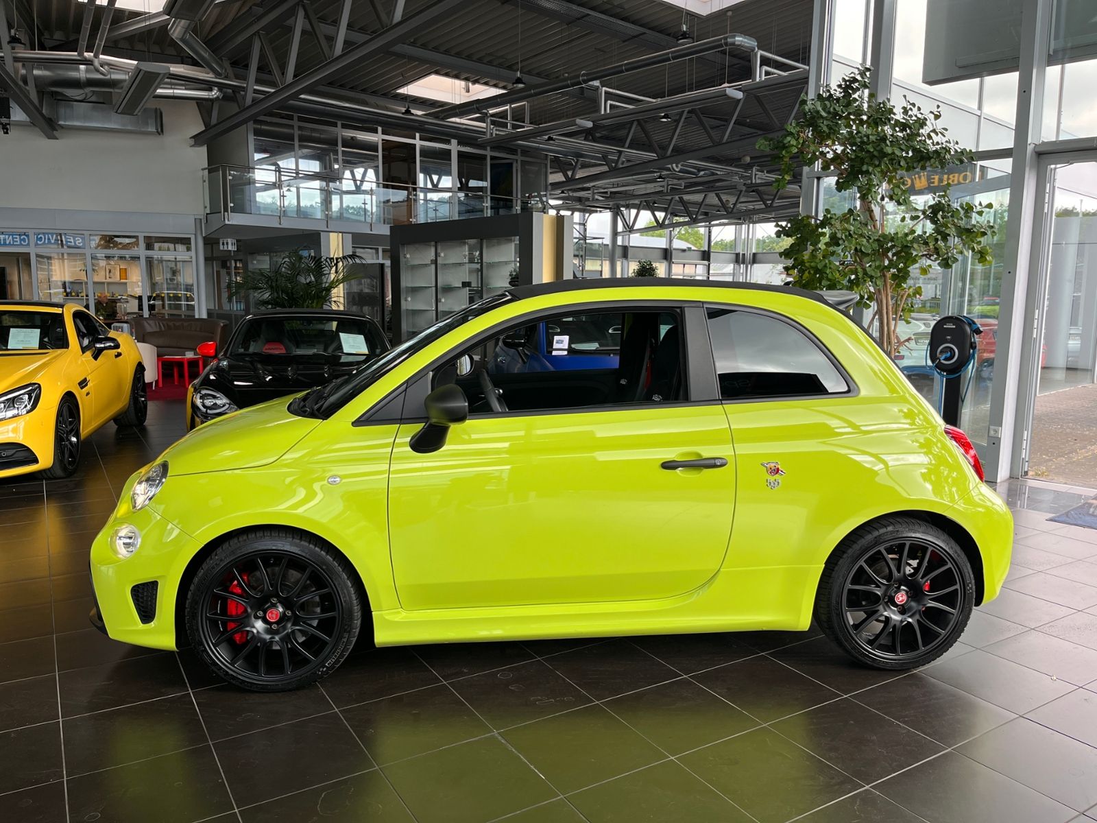 Fahrzeugabbildung Abarth 595 Competizione NAVI Xenon ALU