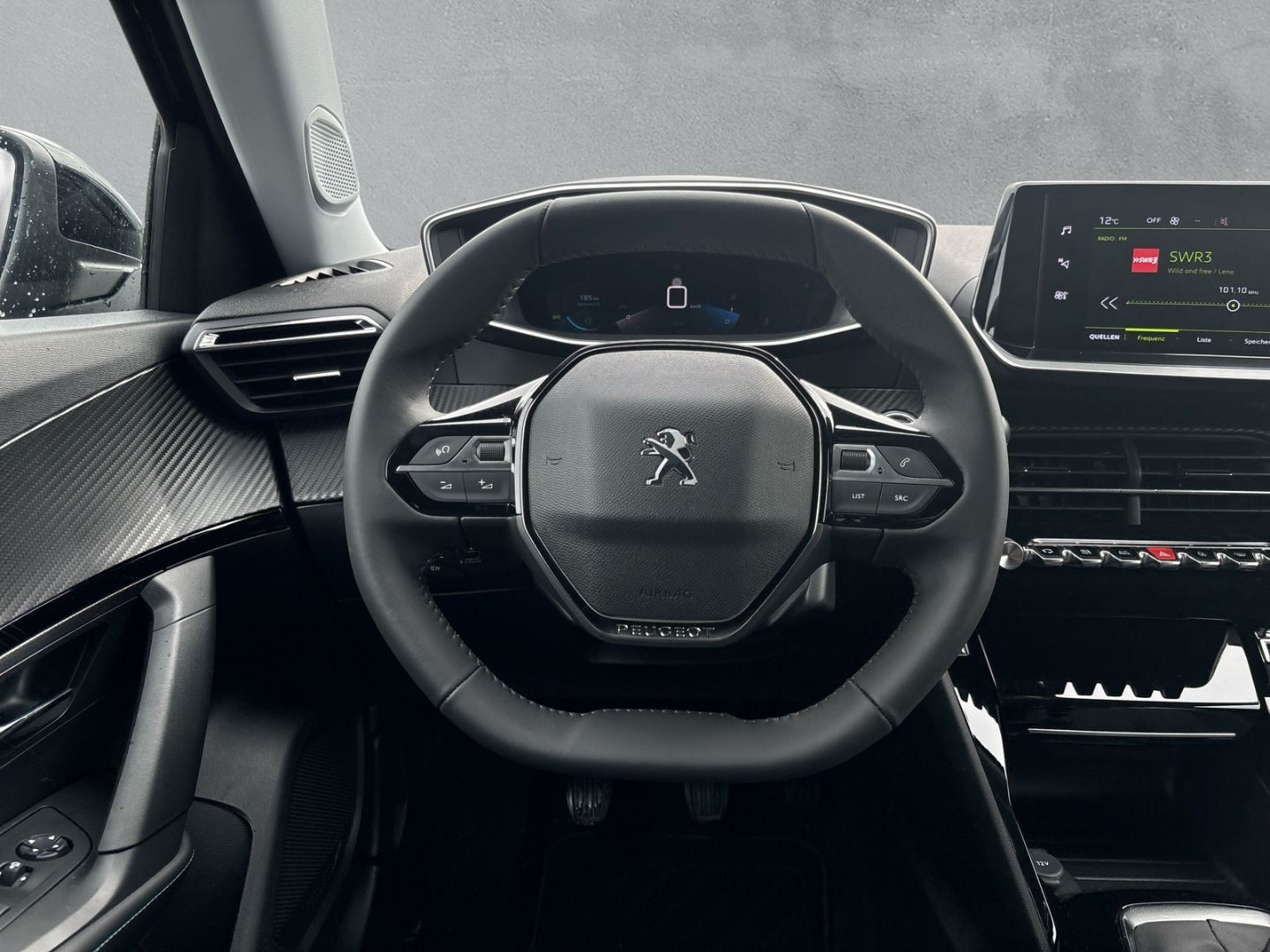 Fahrzeugabbildung Peugeot 2008 Allure Pack 1.2 PureTech 130 *Rückfahrkamer