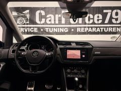 VW Touran 2.0TDI DSG R-Line NAVI Klimaautom LED