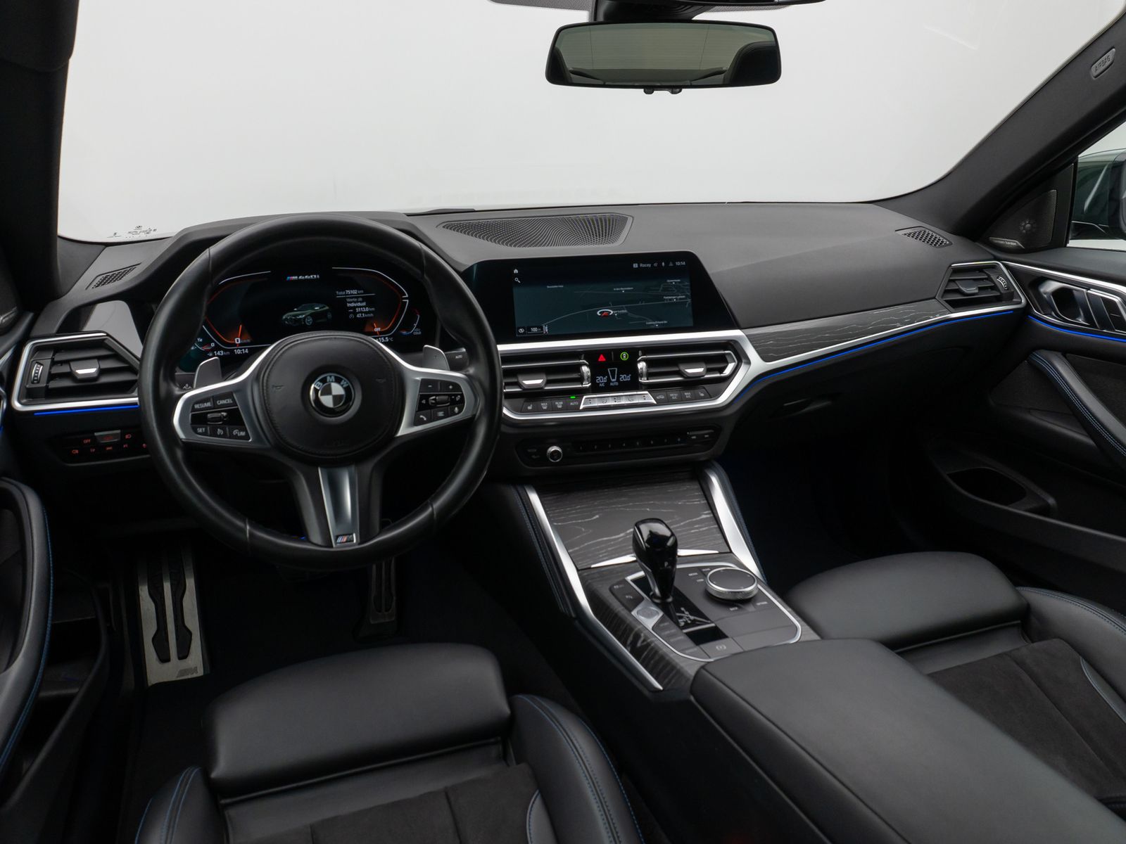 Fahrzeugabbildung BMW M440i  Coupé Kamera DAB H/K Fernlichtassist 19"