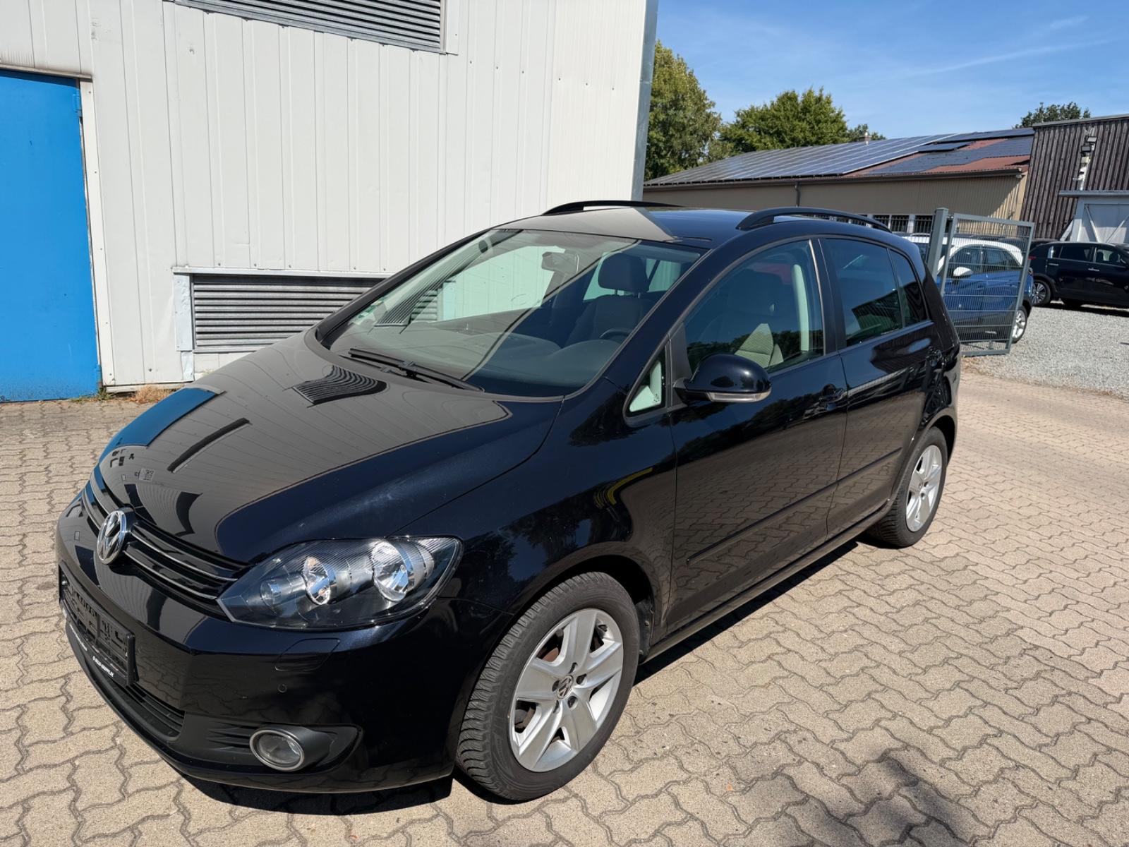 Volkswagen Golf Plus 1.6 AHK 1Hand TÜV/inspektion Neu