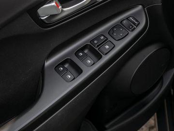 Hyundai Kona Trend Elektro 2WD Spurhalteassistent Kamera