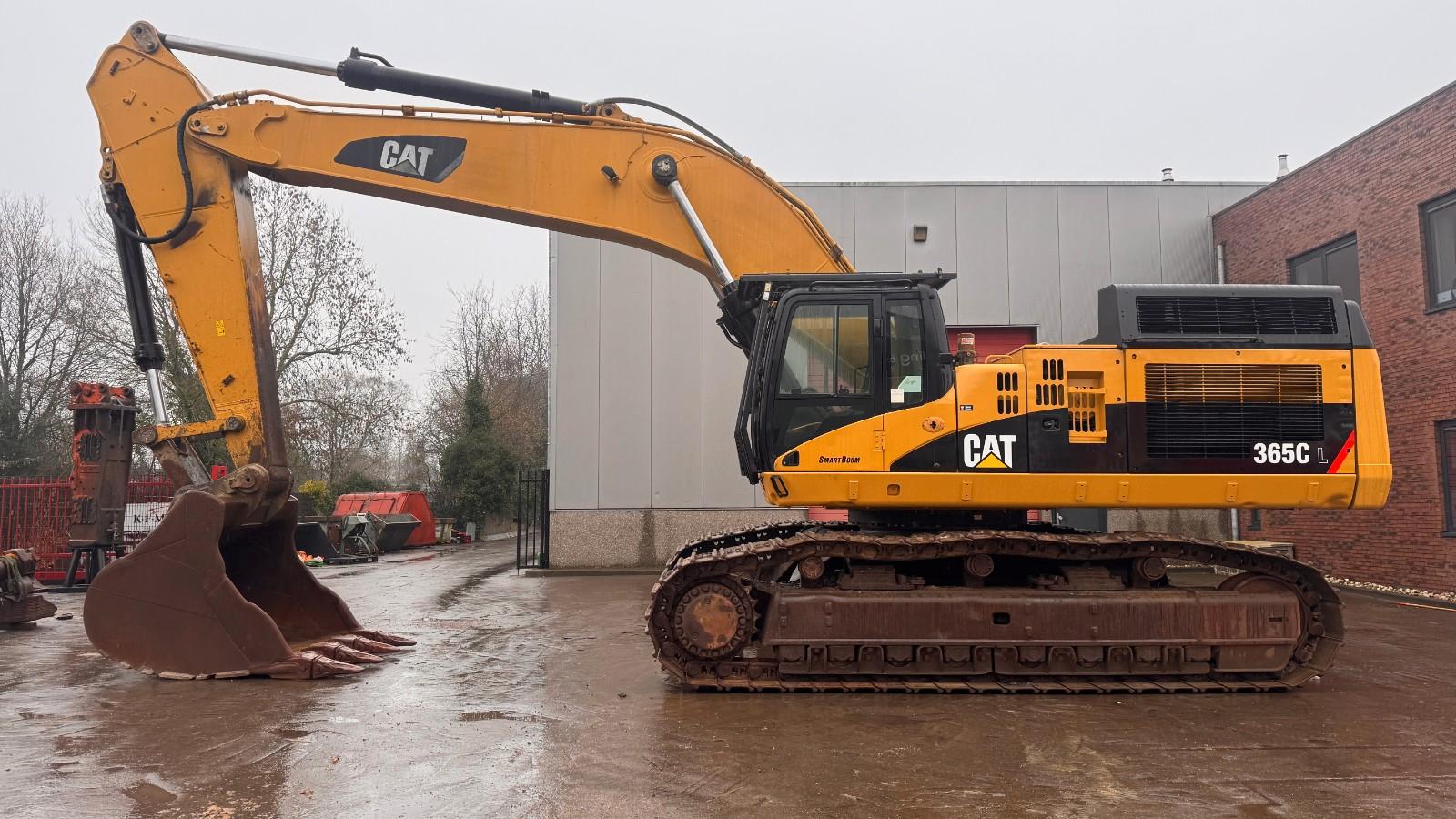 CAT 365CL