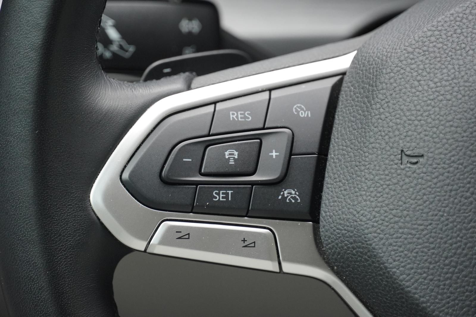 Volkswagen Golf VIII Variant 2.0 TDI DSG Style LED AHK ACC, миниатюра 13
