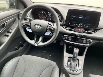 Fahrzeugabbildung Hyundai i30 2.0 T-GDI DCT N Performance PANO Schalensitz