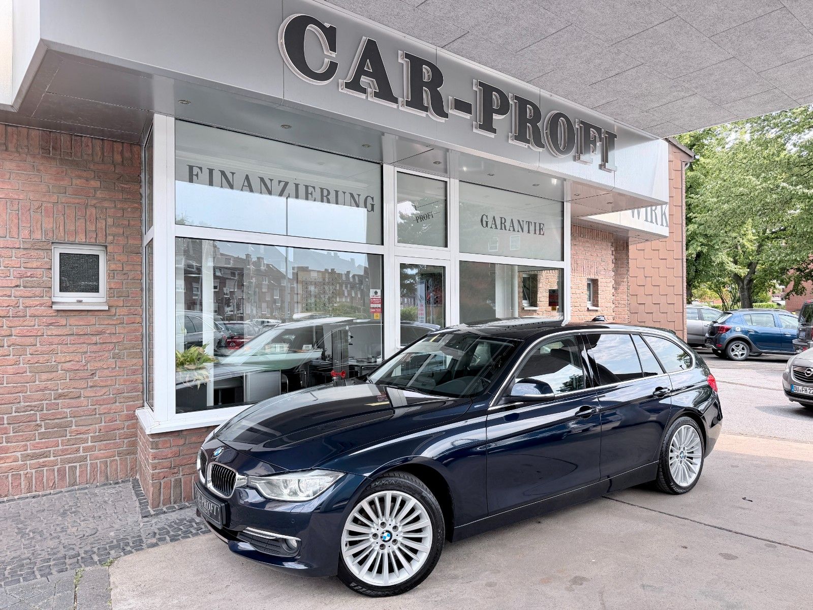 BMW 320 - 1