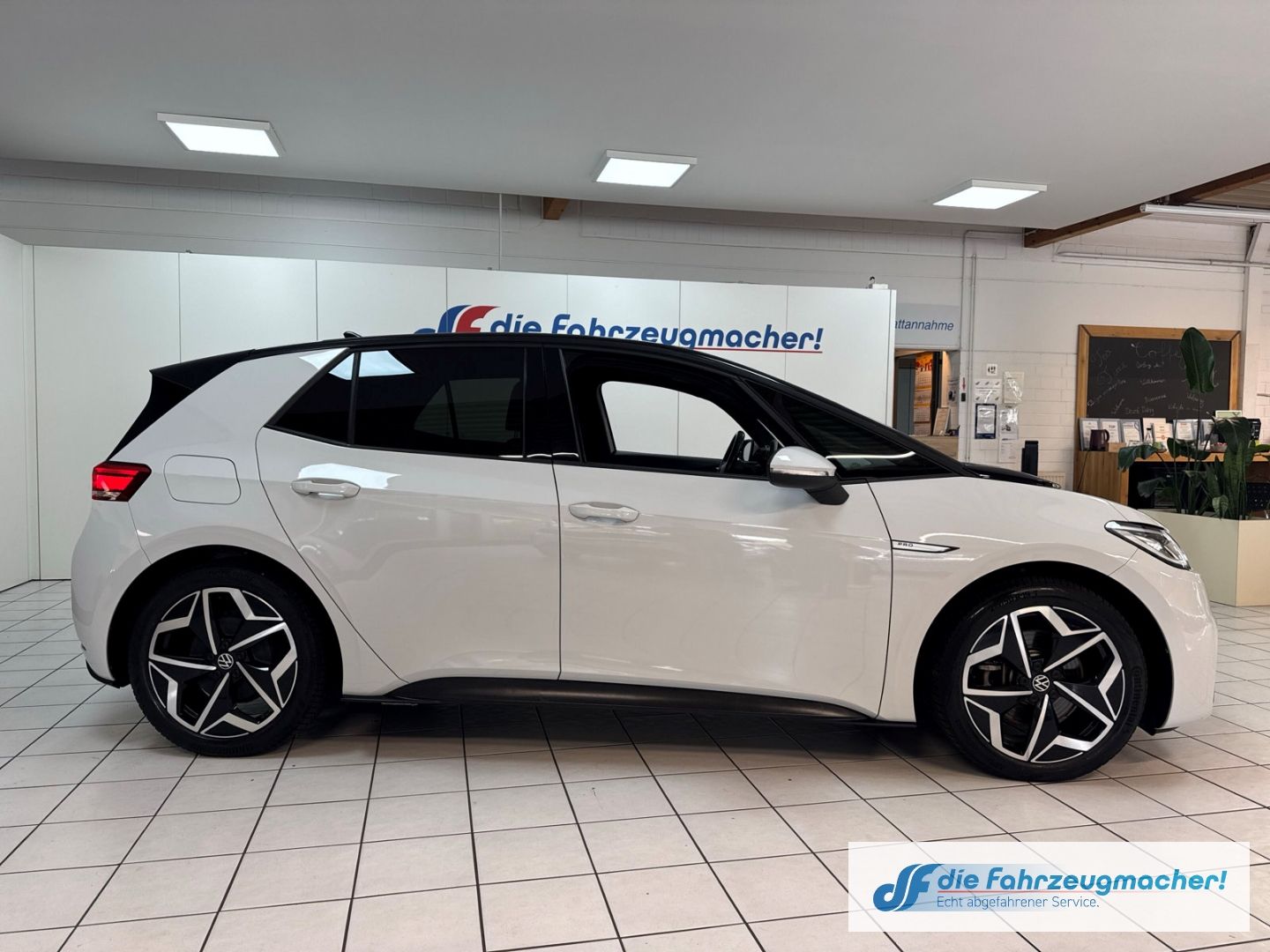 Fahrzeugabbildung Volkswagen ID.3 Pro Performance 150 kW Business StandHZG Na