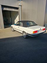 BMW 320 i Cabrio - aus 1990: Cabrio