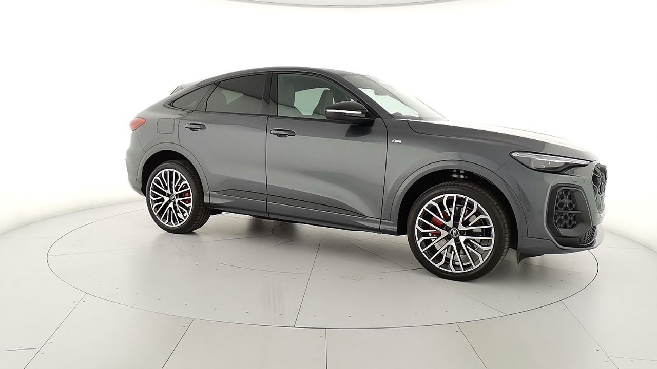 Audi AUDI Q5 II 2025 Sportback - Q5 Sportback 2.0 tdi imagem 3