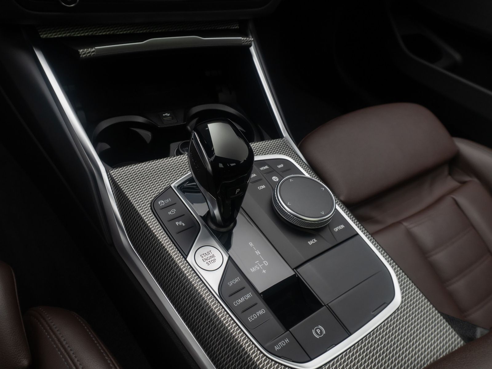 Fahrzeugabbildung BMW M340d xD Komfort 360&deg;Laser HUD DAB H/K Panorama
